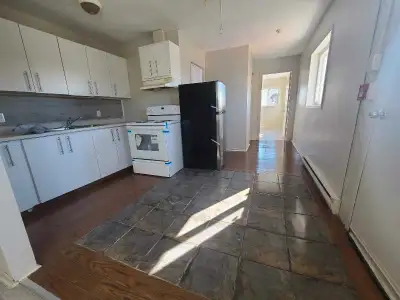 Trent hills Hastings 2  bedroom apartment $1250 + hydro