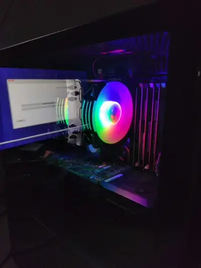 i7 930, 24GB ram, quadro 5000, 240gb ssd. Desktop computer, View more