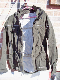 ROCKWATER DESIGNS MEN'S JACKET (size Medium & new!)