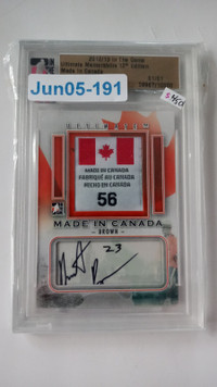 2012-13 Ultimate Memorabilia Made In Canada Auto Dustin brown /1