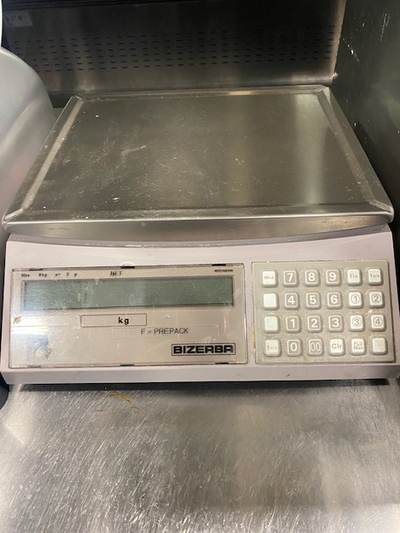 You are viewing a nicely used Bizerba Commercial food scale with dual digital read-outs. This EC-100...
