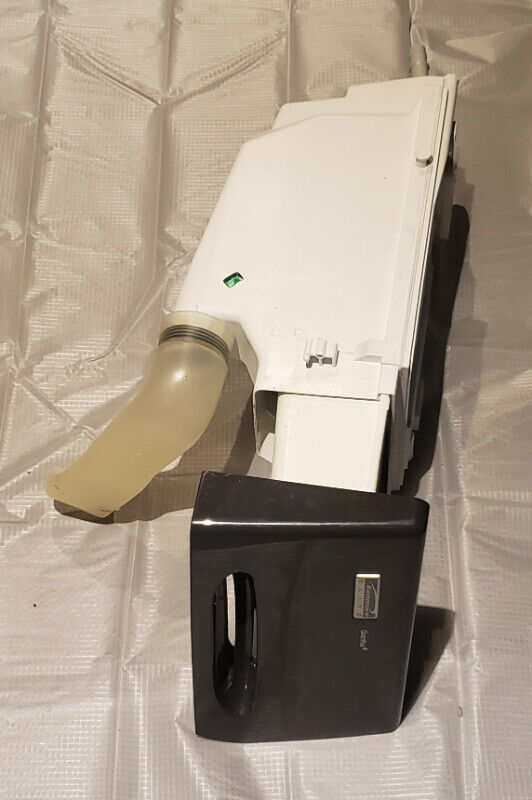 Kenmore HE 3T washing machine detergent dispenser. Washers & Dryers