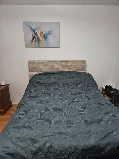 2 rooms available to rent in a 3 bedroom house