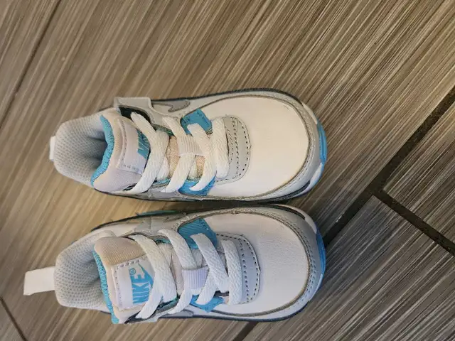 Jordan toddler shoes size 5 Bnib in Clothing - 2T in Calgary - Image 3