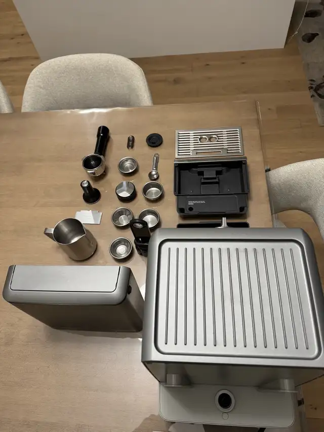 Breville the Duo-Temp™ Pro espresso machine in Coffee Makers in Oakville / Halton Region - Image 3