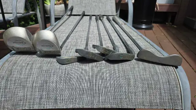 7 piece golf club set in Golf in City of Halifax - Image 3