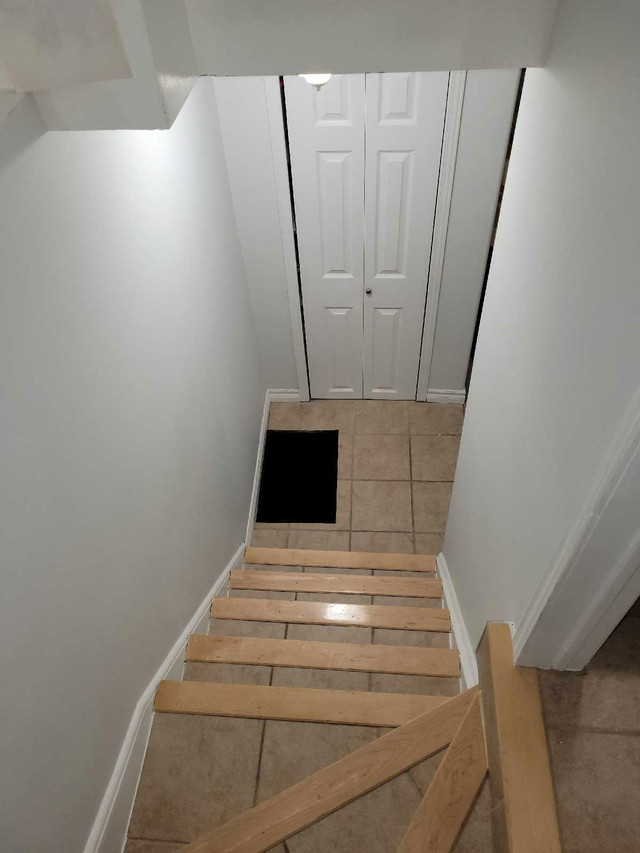 Studio Basement for rent in Long Term Rentals in Barrie
