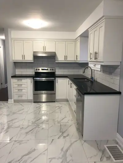 Clean, freshly painted, and move-in ready! This main floor unit is in a quiet, family-friendly neigh...