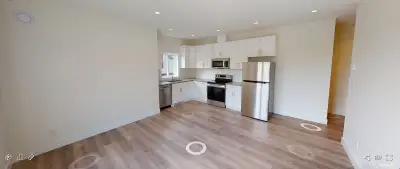 Bright, private 1-bed, 1-bath suite in Langford