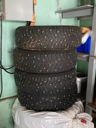 They were used for 1 winter season on my Honda civic but don’t need them anymore Price negotiable or...