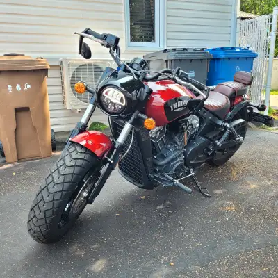 Seulement +-6700km au compteur. Vend parce que je ne ride pratiquement plus. Plusieurs extras - Écha...