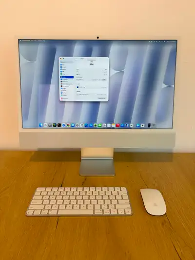 iMac M4 16GB RAM 256 GB SSD Still under Warranty *Nego, View more