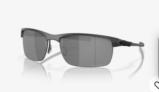 Oakley carbon blade sun glasses in Other in City of Toronto