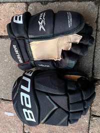 Bauer X700 Hockey Gloves 10”