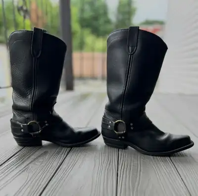 Bottes moto en cuir pour femme – Style Harness (Taille 8), View more