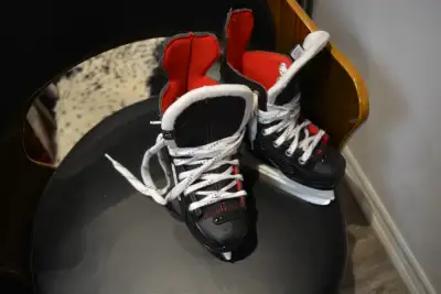 Mint condition Boys Hockey Skates Size US 1, View more