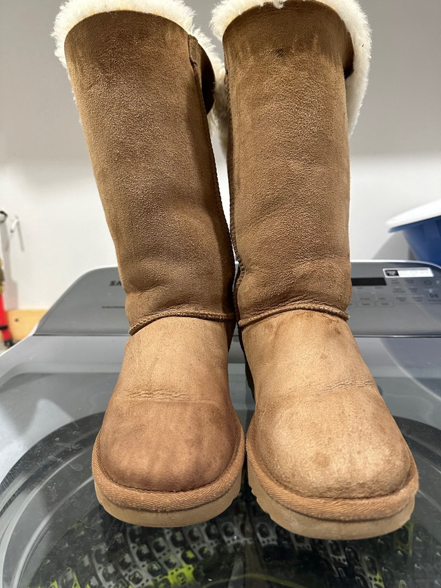 Ugg boots in Women's - Shoes in Oshawa / Durham Region
