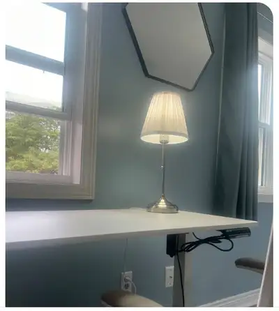 Luxurious room for rent in a great location, Oakville Mall at Trafalgar Go exit, 10 min walk to Sher...