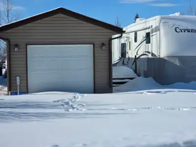 Lot # 50A phase 1 for sale, comes with plumbed + "full bathroomed" 14' X 26' insulated + dry walled...