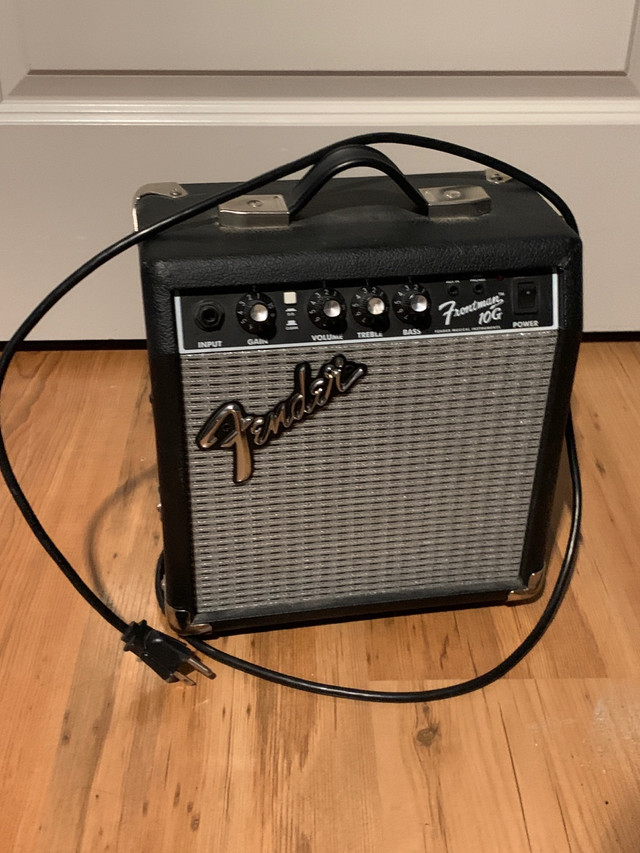 Fender Frontman 10G Amp | Guitars | Red Deer | Kijiji