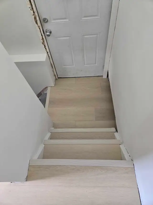 FLOORING INSTALLATIONS EXCELLENT RATES AND WORKMANSHIP..65157320563970123