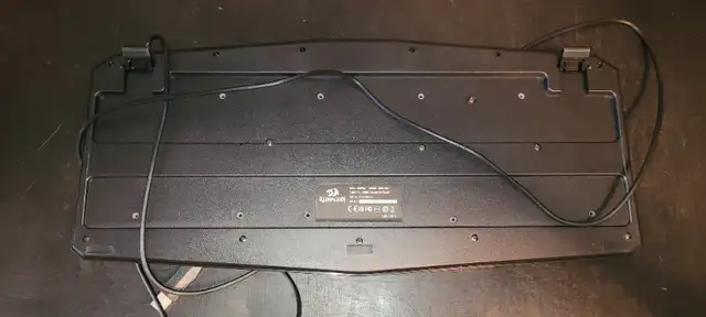 ASUS Monitor, Red Dragon Keyboard and 2 RipJaw 8G memory LOT in System Components in Cambridge - Image 6