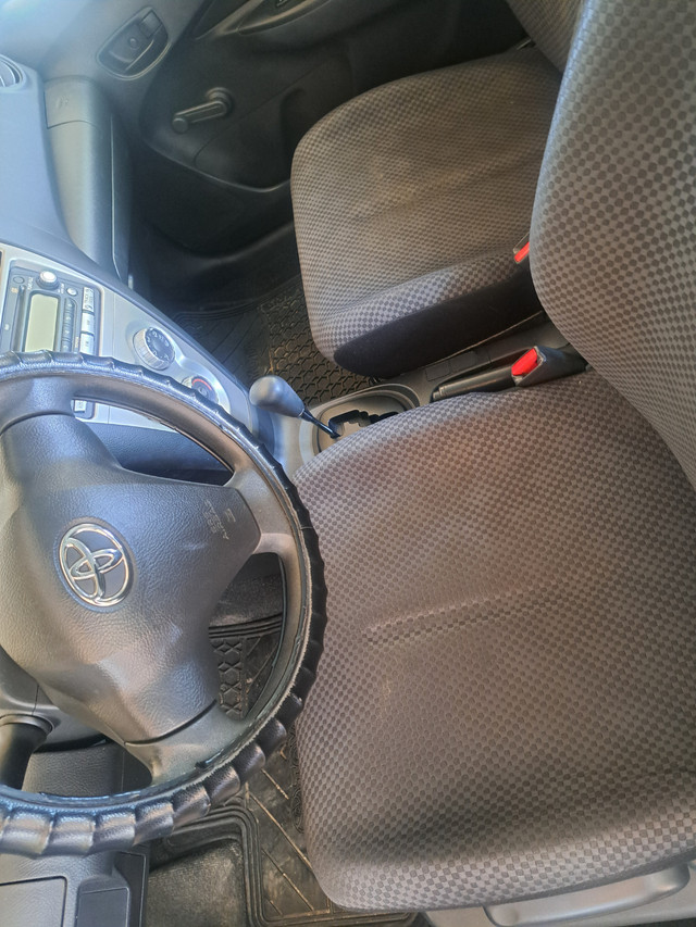2007 Toyota Yaris $8900 in Cars & Trucks in Calgary - Image 4