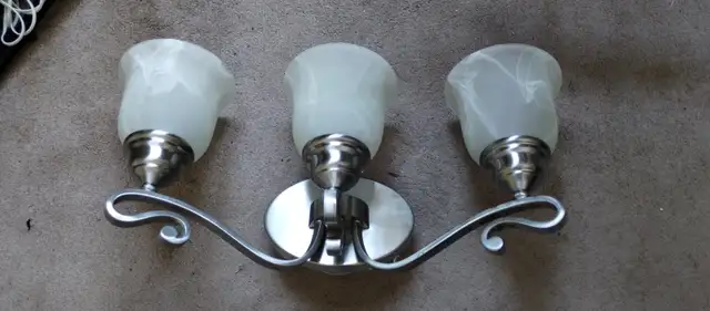 Luminaires encastres hautte gamme de qualite. Set de 6. Tres pro in Indoor Lighting & Fans in Laval / North Shore - Image 10