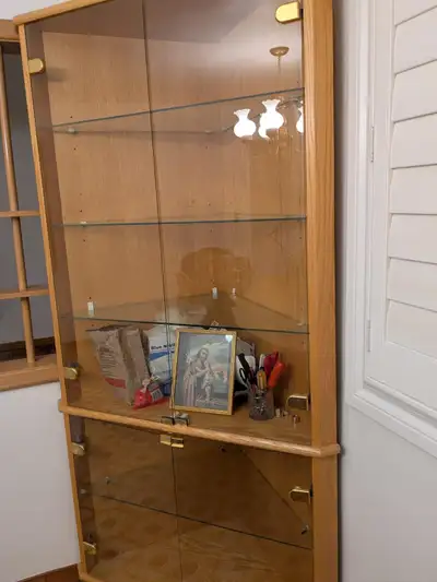 Free 2 corner cabints, View more