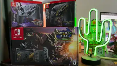 Switch MH limited edition&Zelda collection, View more