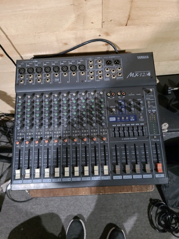 Yamaha MX 12/4 passive mixer for sale Pro Audio & Recording Equipment