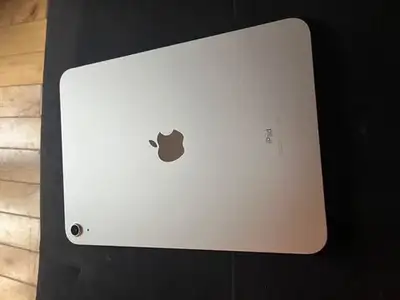 Ipad Apple 11 ieme génération, écran 11 pouces, 128Go,comme neuf, View more