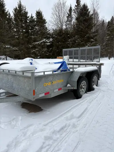 80x144 Heavy duty Max rating of 5300 lbs Adjustable tongue Brakes Spare tire Looking to size up to 7...