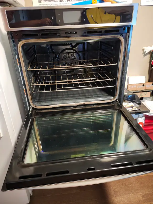 Cuisinière Encastré Whirlpool 30 pouces in Other in Gatineau - Image 2