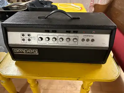 Ampeg B-25B tube bass head, View more