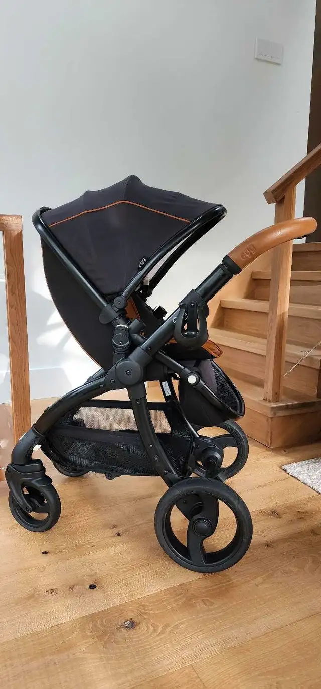 BABY STROLLER - RARE FIND - EGG in Strollers, Carriers & Car Seats in Oakville / Halton Region - Image 3