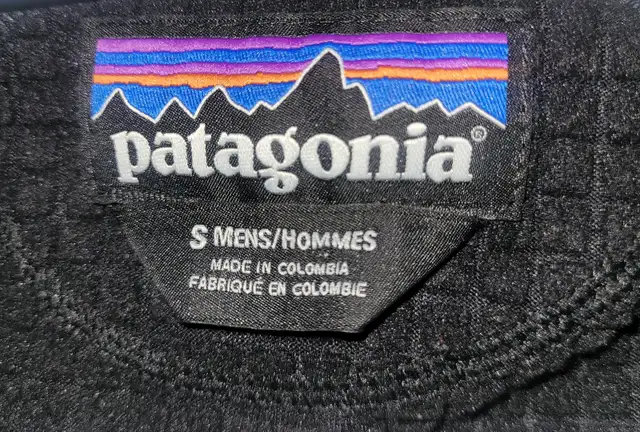Patagonia R1  Black Polartec hoodie / Eddie Baurer feather Vest in Arts & Collectibles in Red Deer - Image 5