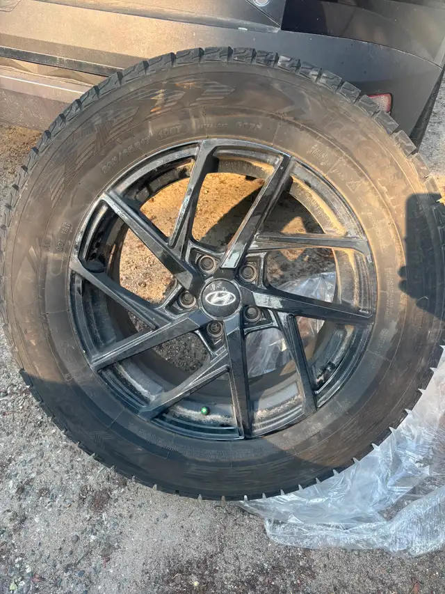 2023 Hyundai Tucson Winter Tires & Rims in Tires & Rims in City of Toronto - Image 2