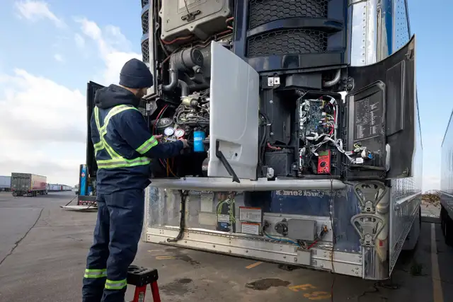 Truck Trailer Mechanic for Fleet Maintenance in Drivers & Security in Mississauga / Peel Region - Image 2