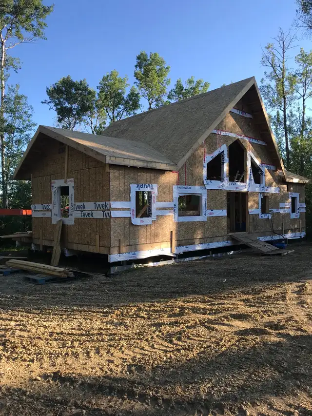 Carpenters Available to frame small jobs630092663260171216