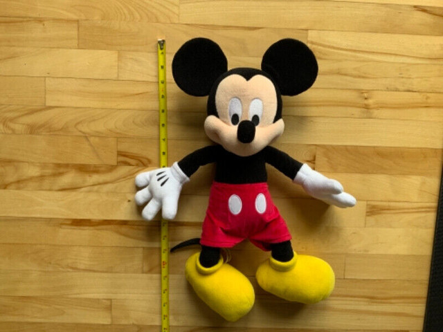 18” authentic Disney Mickey Mouse plush doll toy in Toys & Games in Moncton