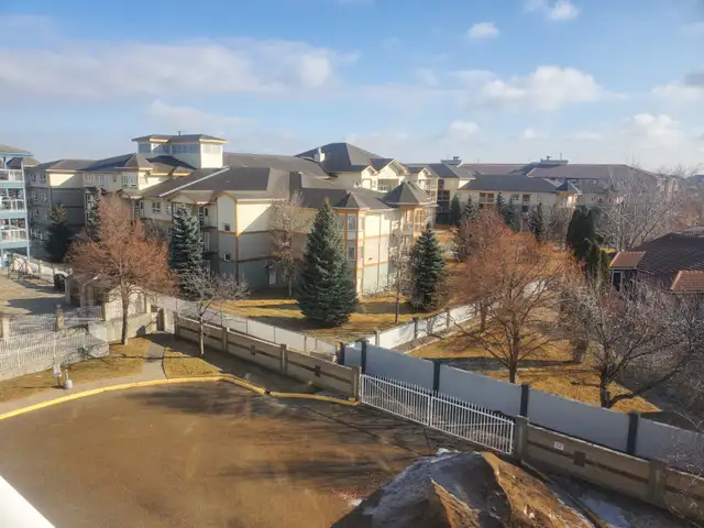 Room for Rent in Alberta in Canada - Image 3