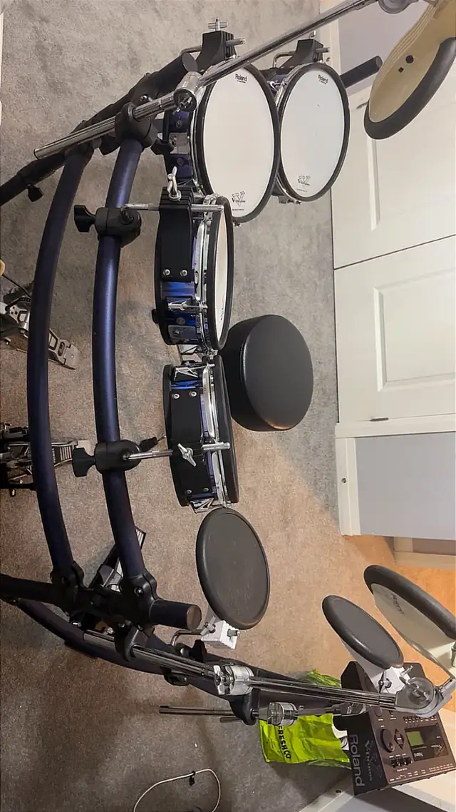 roland td 10 in Drums & Percussion in Oshawa / Durham Region - Image 3