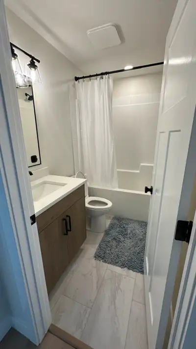 Room for Rent (male)