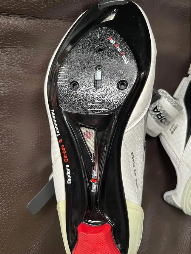 DIADORA Road bike shoes 39 women 8.5 men 6.5 in Clothing, Shoes & Accessories in Kingston - Image 3