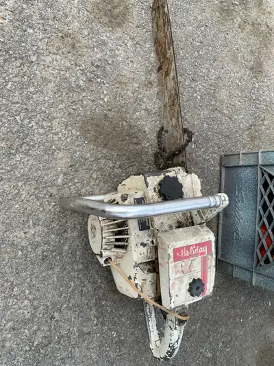 3 chainsaws needs tuning , View more