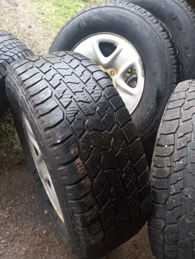 Tires and rims off a Toyota Tundra 275/65/18 $600 Tires and rims off a Toyota Rav4 225/65/17 $600 Ti...