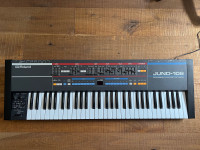 Roland Juno 106 