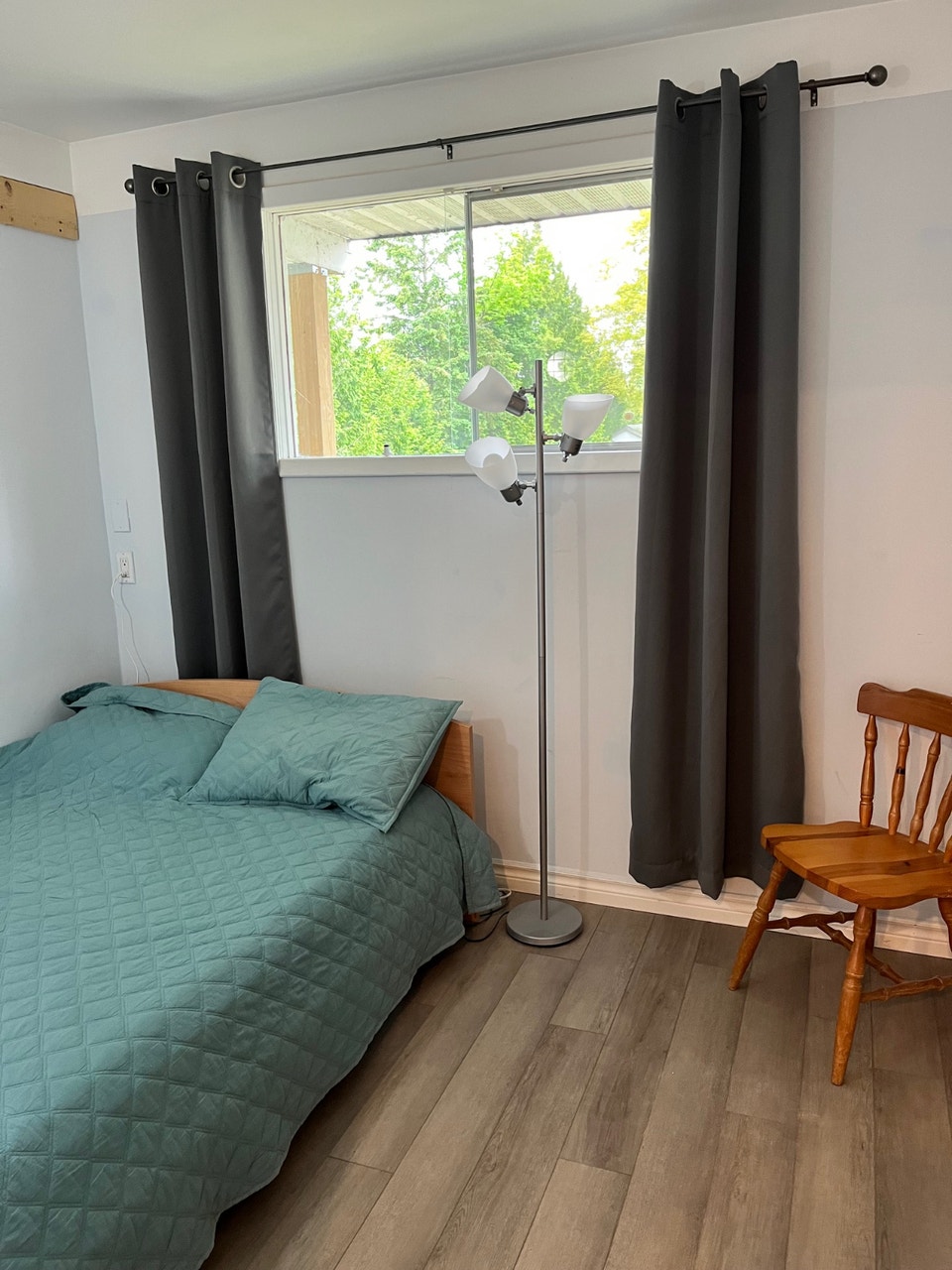 3Bd Apartment for Rent Oct - May in Downtown Sauble Beach 4
