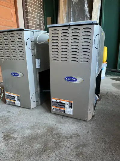 Carrier Mid Efficient furnaces The 2005 furnace is in excellent working condition. It has a new igni...